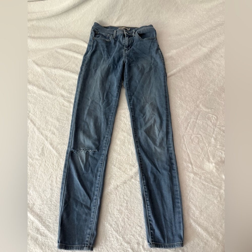 Levi’s 720 High Rise Super Skinny Stretch Distressed Jeans Size 27 - Picture 1 of 7
